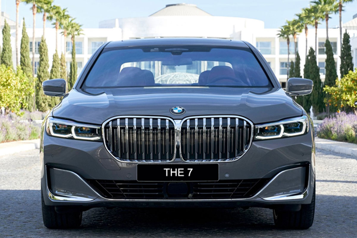 BMW 7Series xả hàng giảm giá gần 600 triệu đồng tại Việt Nam