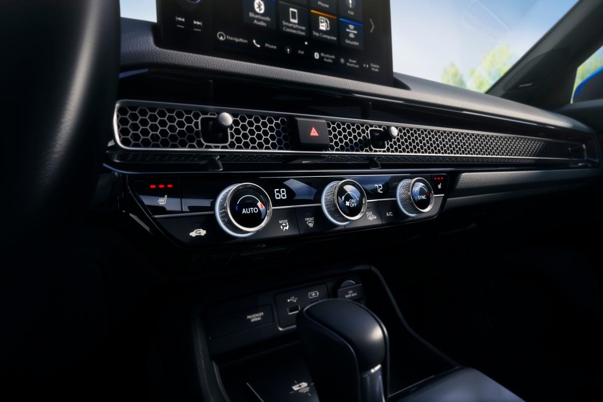 Honda Civic 2022 hatchback bảng điều khiển 1