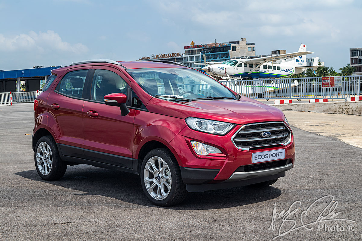 Đánh giá chi tiết Ford EcoSport 2018 10L AT Ecoboost Titanium 2023