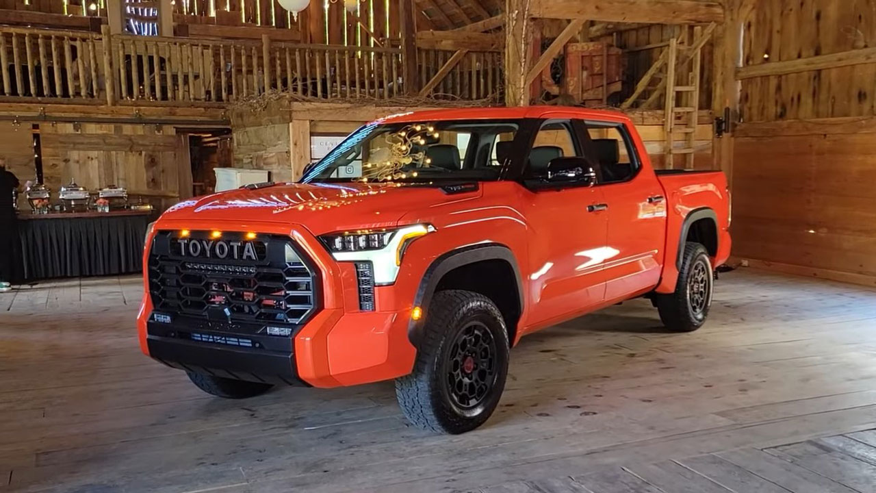 Ảnh thực tế Toyota Tundra 2022 vừa ra mắt, nội thất đẹp xuất sắc A1
