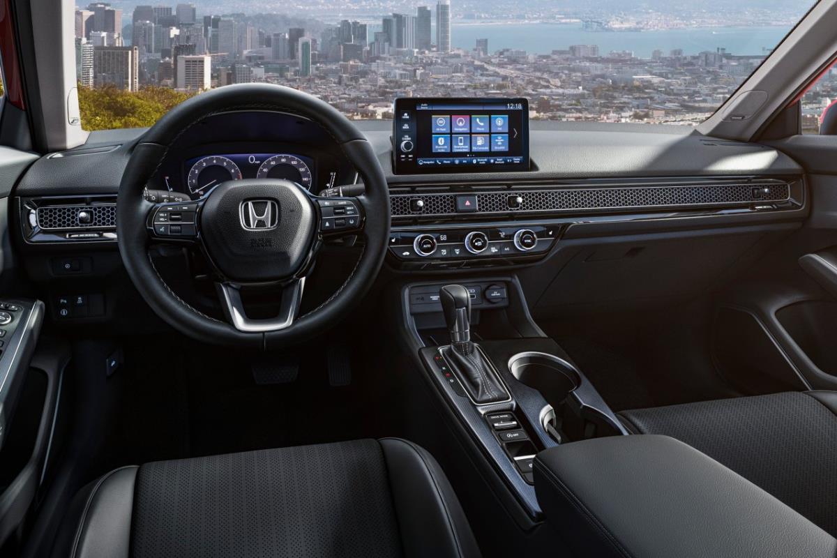 Android Auto Automotive khác với Android Auto. Honda Google