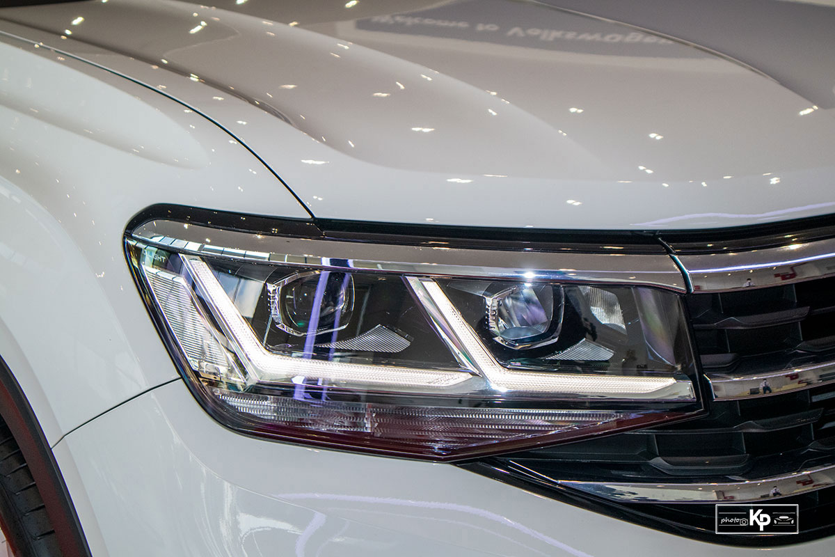 Ảnh Đèn pha xe Volkswagen Teramont 2021