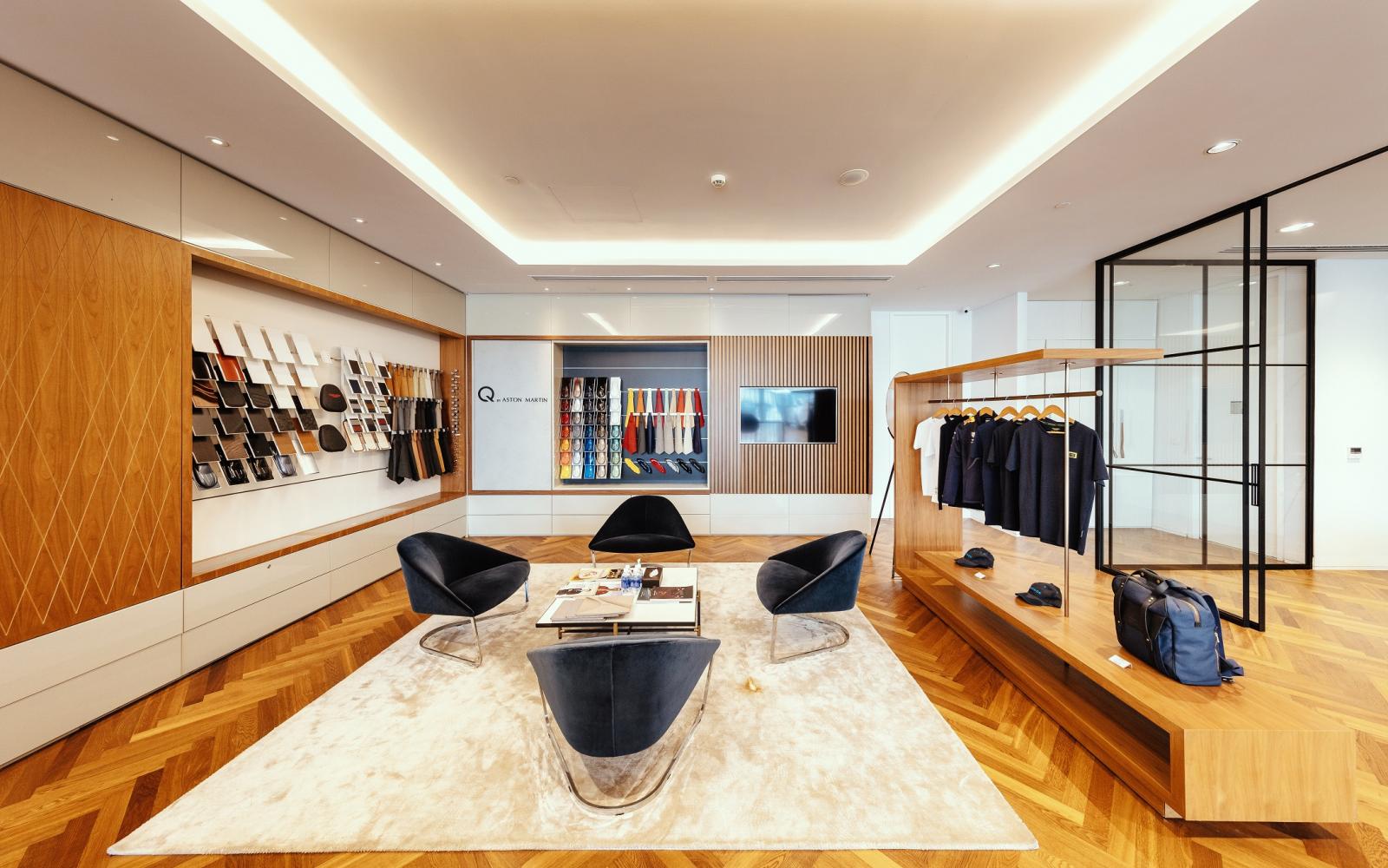 Phòng trưng bày là nơi thể hiện rõ nhất bản sắc riêng của Aston Martin.  a2