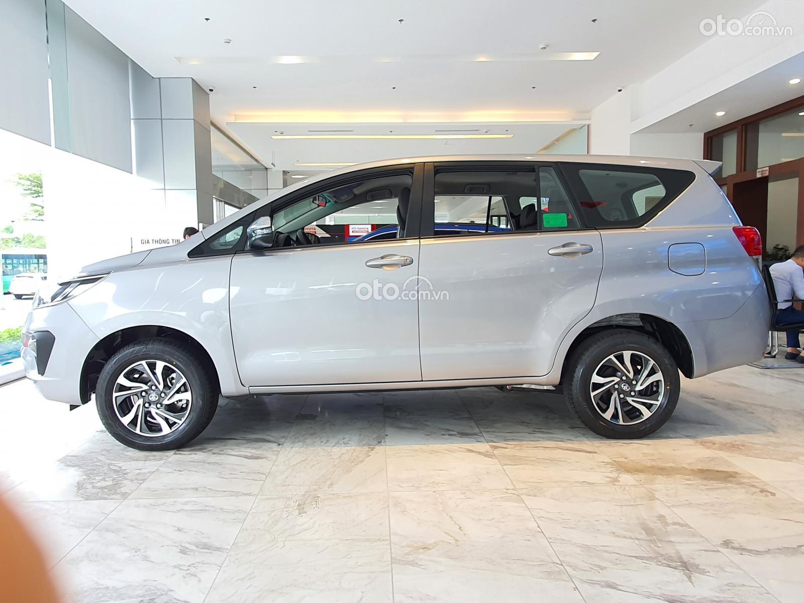 Toyota Innova đời 2021 - Trả góp chỉ 170 tr, khuyến mãi hấp dẫn