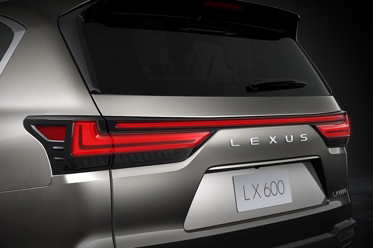 đèn hậu Lexus LX600