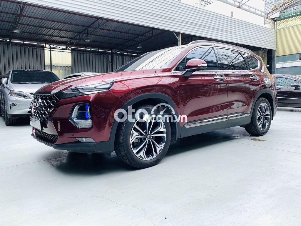 Bán Hyundai Santa Fe đời 2019, màu đỏ còn mới