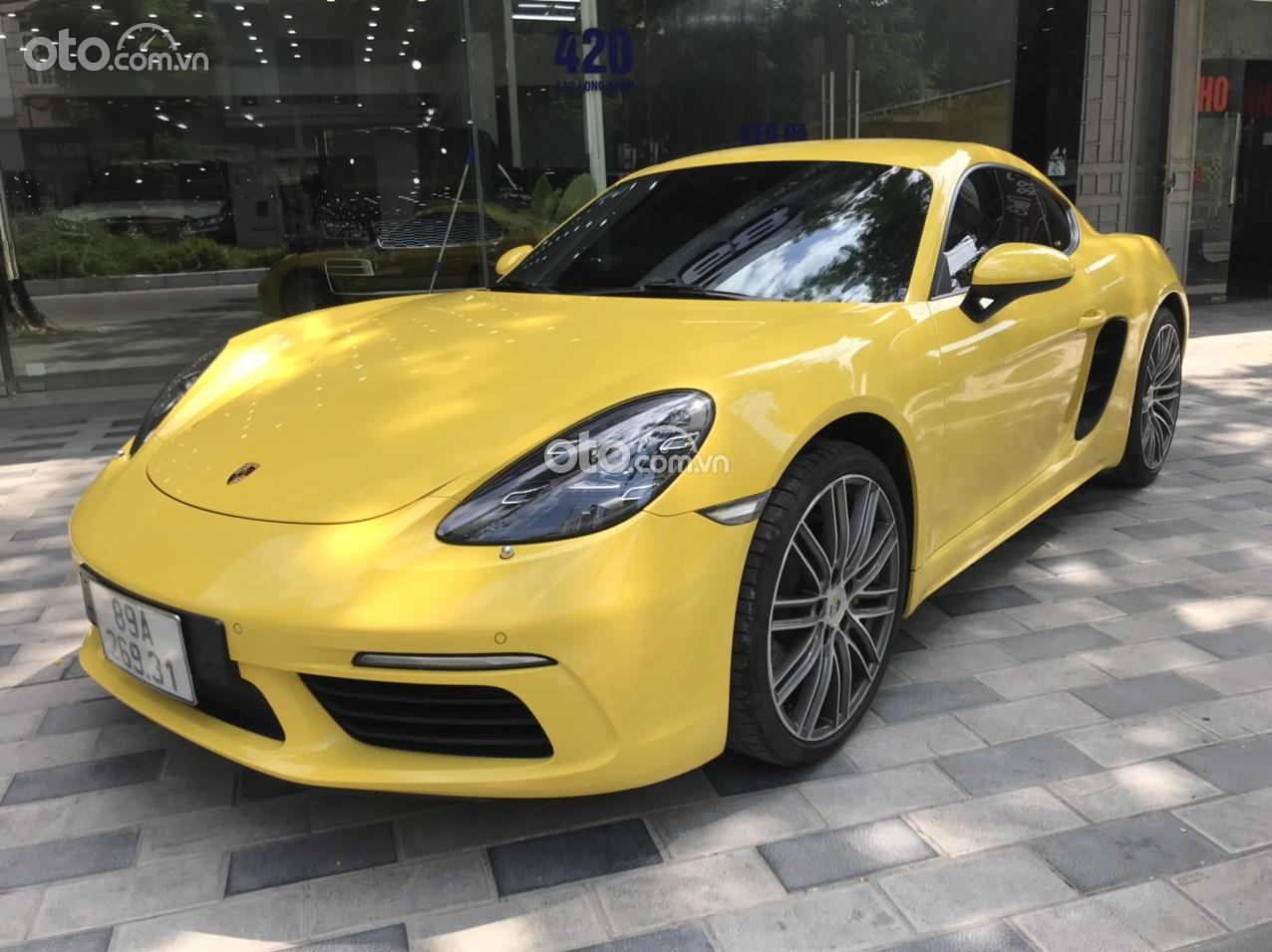 Porsche Macan 718 2018, màu vàng, xe nhập Mỹ, xe đẹp như mới, giá cực tốt