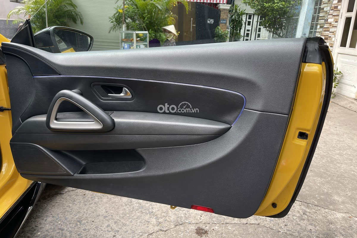 Mua bán Vokswagen Scirocco 2011 bản 2.0L.