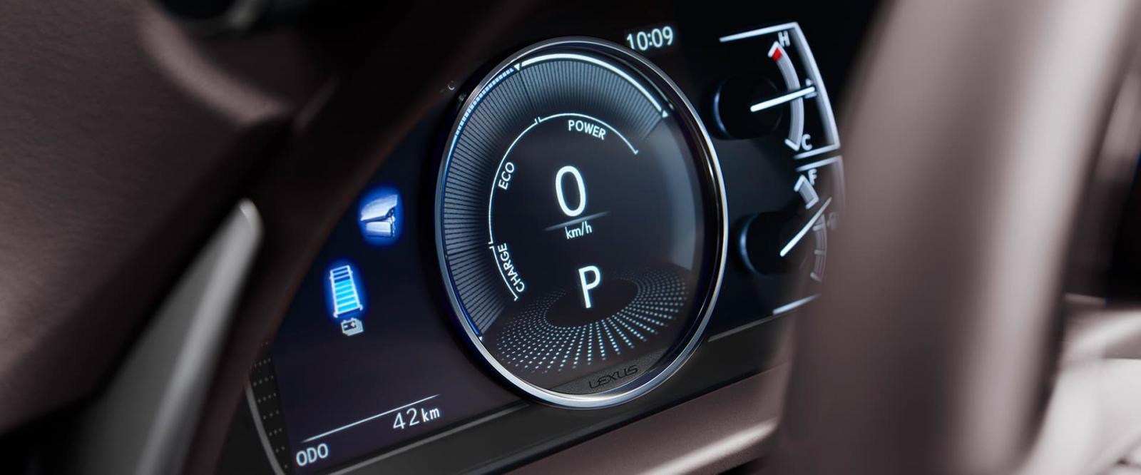 đồng hồ hiển thị thông tin Lexus ES 250 2021.
