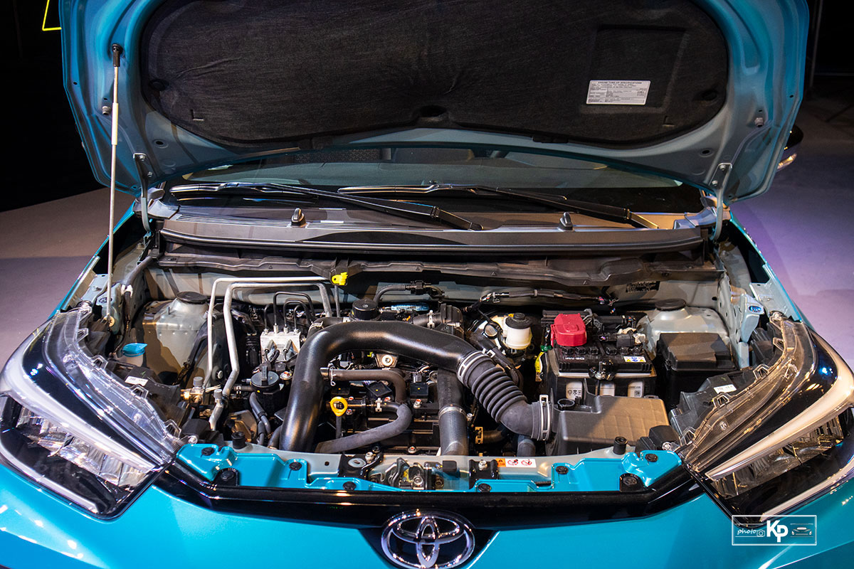 Toyota Raize chính thức ra mắt, giá gần 600 triệu đồng chưa bao gồm lạc 24 Toyota Raize chính thức ra mắt, giá gần 600 triệu đồng chưa bao gồm lạc a24