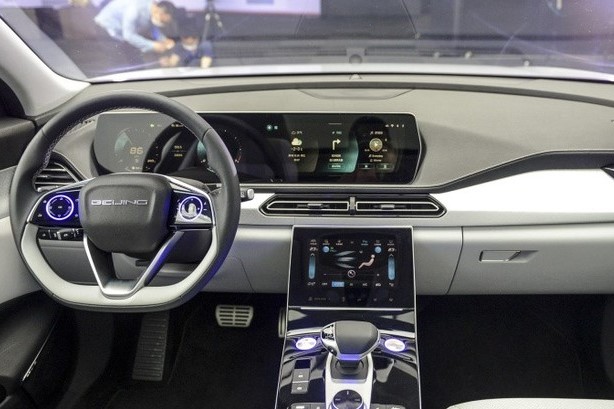 Thiết kế nội thất xe BAIC Beijing X7 1
