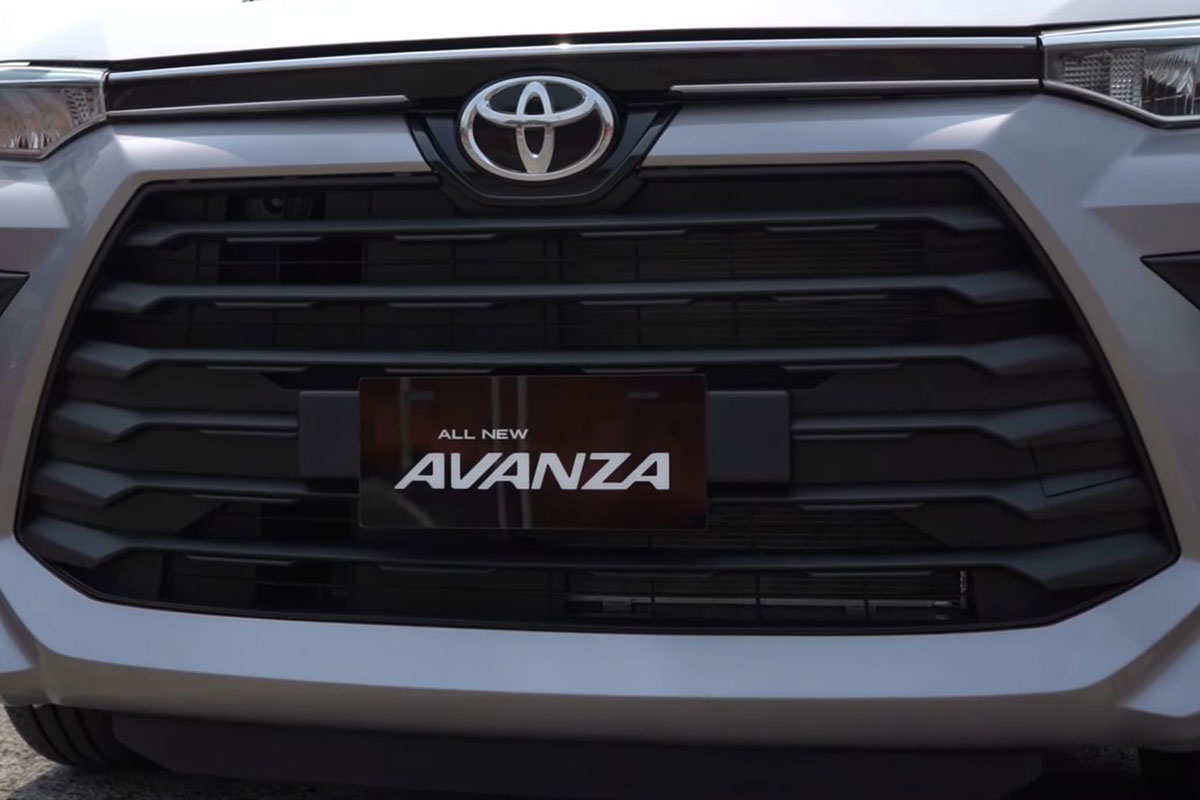 Chi tiết Toyota Avanza 2022 bằng xương bằng thịt, rộng cửa đấu Xpander a2