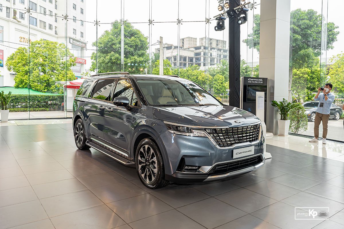 Dù có giá bán cao, KIA Carnival vẫn đạt doanh số tốt.
