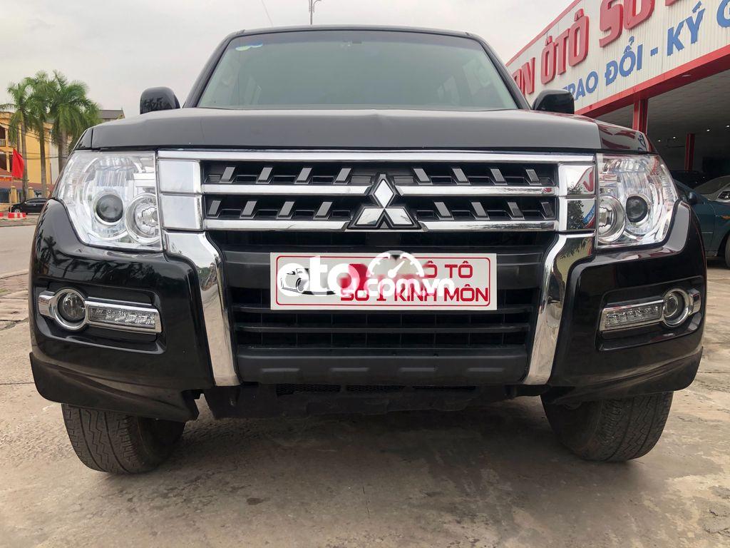 Bán Mitsubishi Pajero 2008, màu đen, xe nhập số sàn