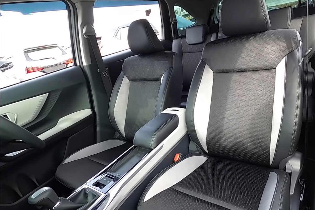 Cận cảnh Toyota Veloz 2022 ngoài đời thực, liệu đây là xe thay thế Innova hoặc Rush a5