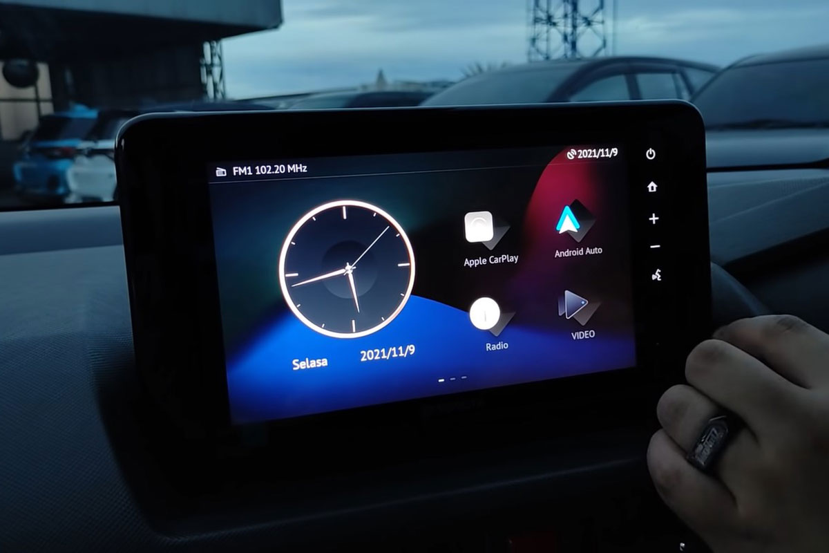 Cận cảnh Toyota Veloz 2022 ngoài đời thực, liệu đây là xe thay thế Innova hoặc Rush a8