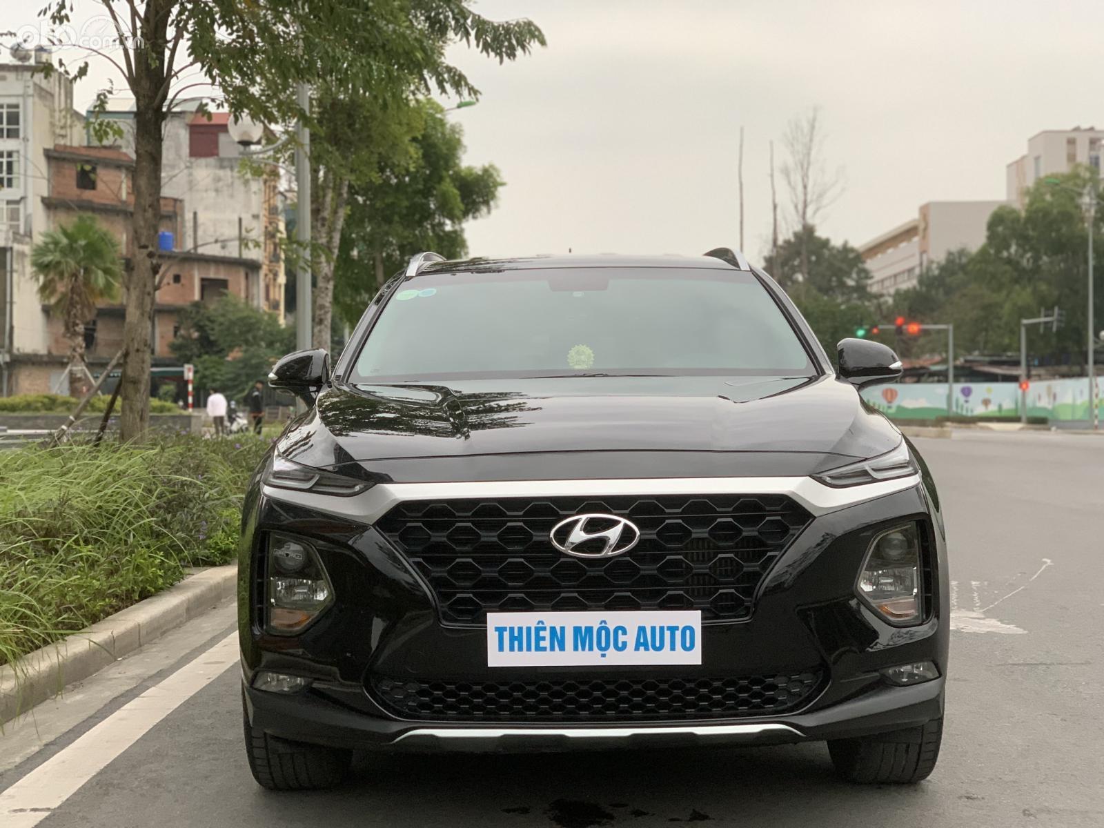 Xe Hyundai SantaFe 2.2L 2020, màu đen