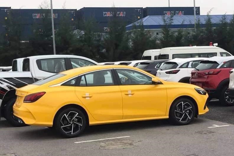 MG 5 cập cảng Việt Nam a2