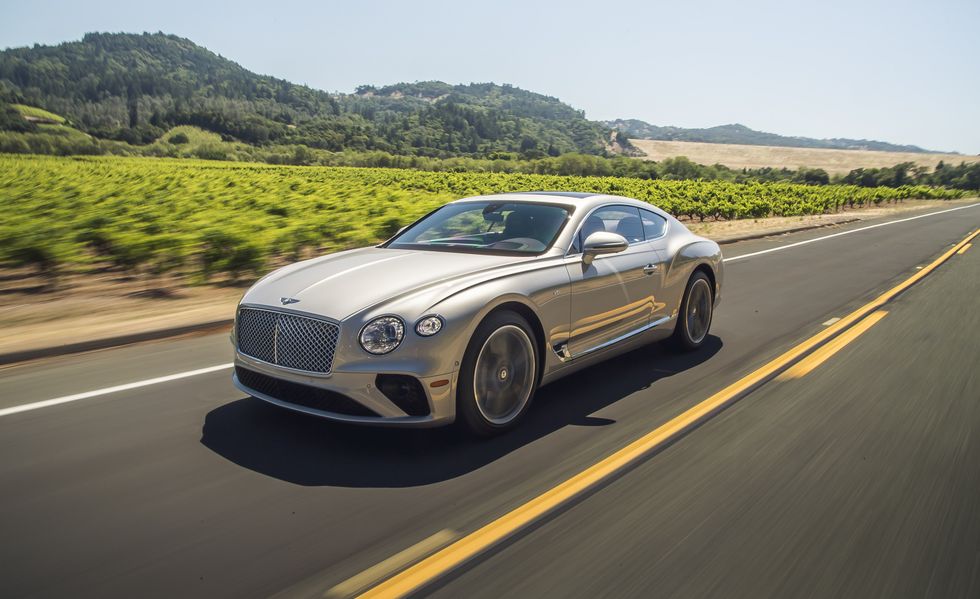 Giá lăn bánh xe Bentley Continental 2021.