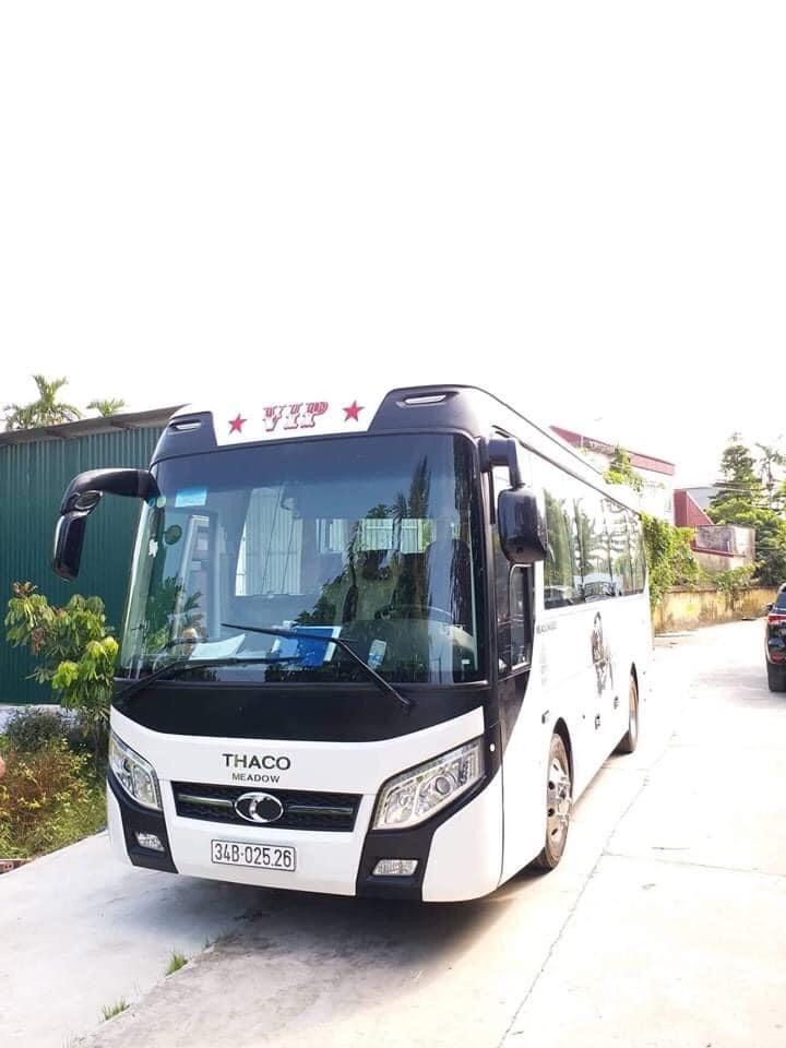 Thuê xe du lịch Ninh Thuận  Xe 29 chổ Thaco Town