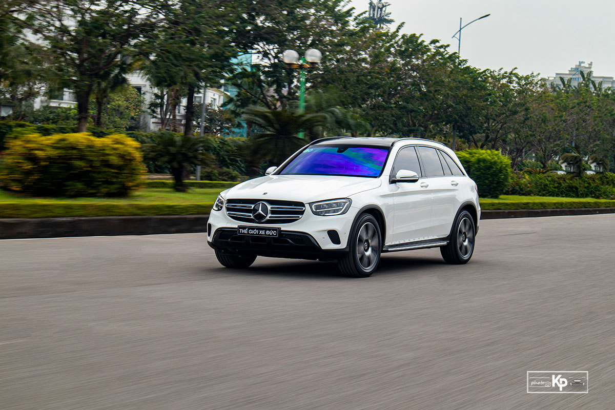 Đánh giá xe Mercedes-Benz GLC 200 4Matic 2021-2022 a20