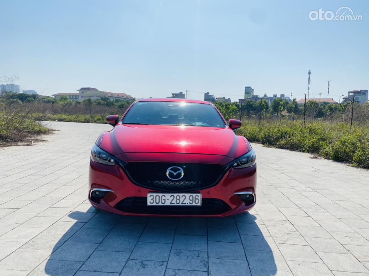 Cần bán xe Mazda 6 2.5L Premium sản xuất 2019, giá 820tr