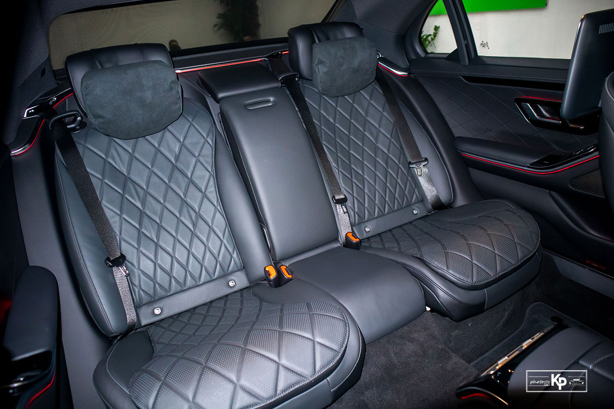 Mục sở thị Mercedes-Benz S 500 4Matic 2022 nhập tư tại Việt Nam a21