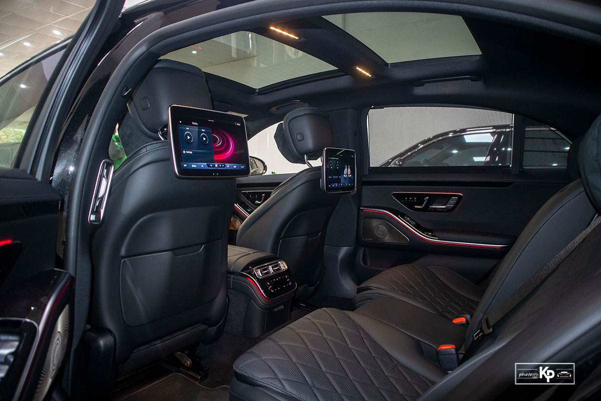 Mục sở thị Mercedes-Benz S 500 4Matic 2022 nhập tư tại Việt Nam a20