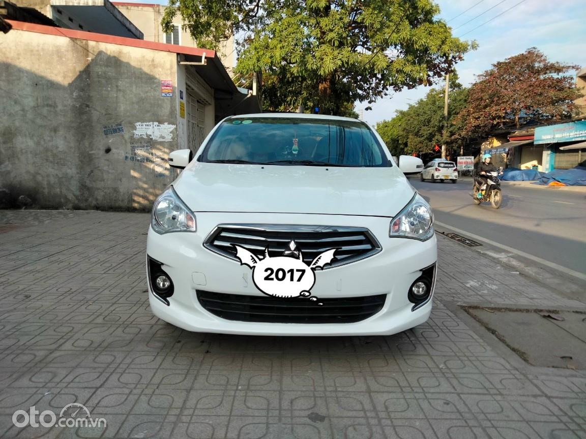 Bán Mitsubishi Attrage sản xuất 2017, xe nhập giá tốt