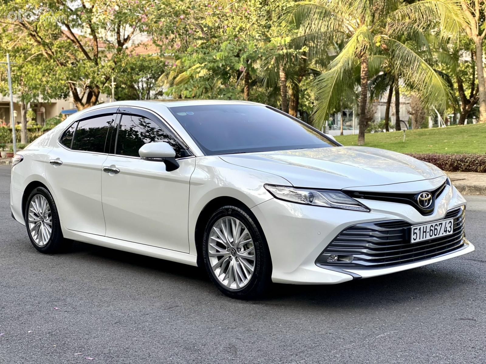 Mua bán Toyota Camry 2.5Q 2020 giá 1 tỉ 180 triệu - 6729954