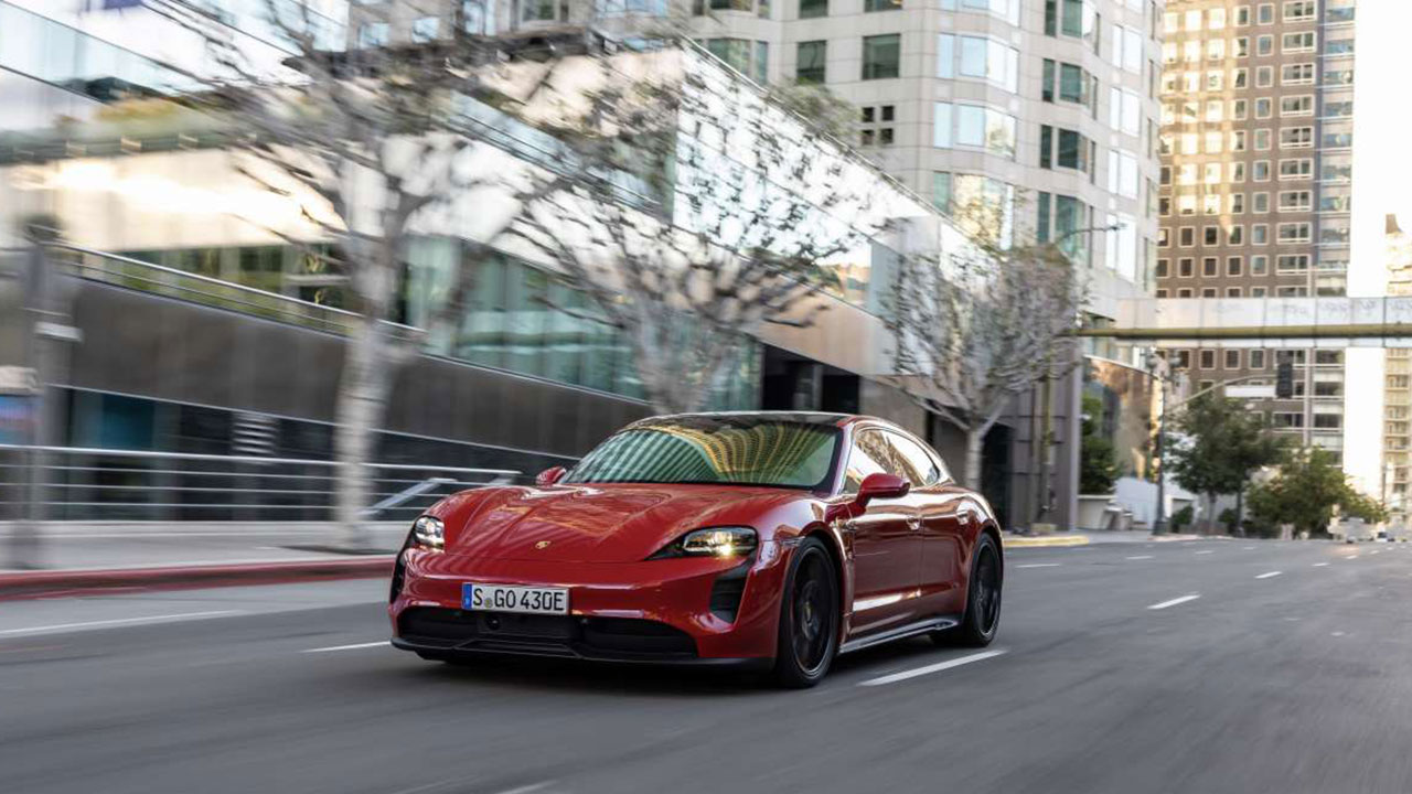 Porsche Taycan GTS 4