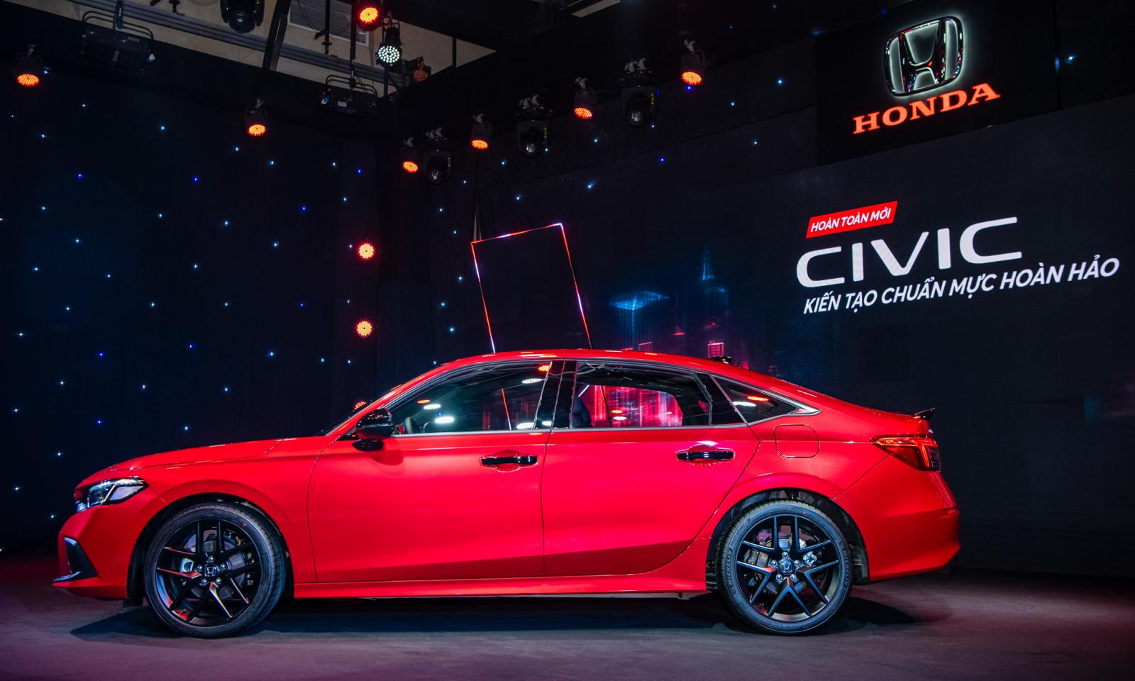 Thiết kế thân xe Honda Civic 2022 1