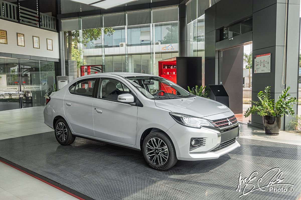 Mitsubishi Attrage hiện là mẫu xe nhập khẩu từ Thái Lan Mitsubishi Attrage hiện là mẫu xe nhập khẩu từ Thái Lan.