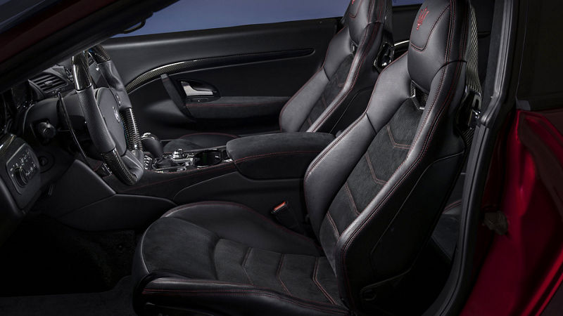 ghế xe Maserati GranTurismo.