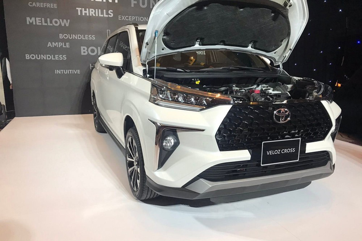 Toyota Veloz Cross 2022 lộ ảnh nóng, hé lộ nhiều trang bị hiện đại dành cho khách Việt 1