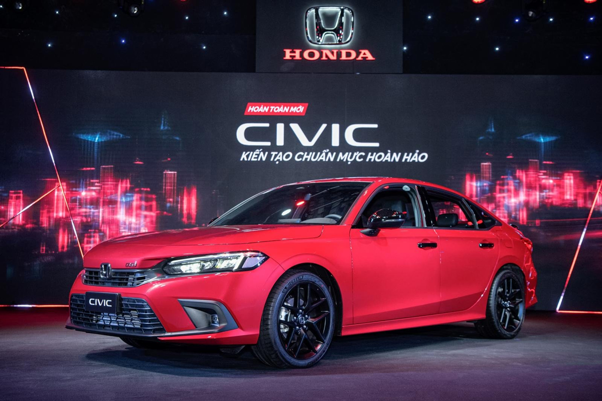 Honda Civic đã chính thức bước sang thế hệ hoàn toàn mới từ giữa tháng 2.