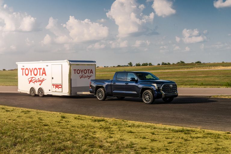 sức kéo Toyota Tundra 2022.