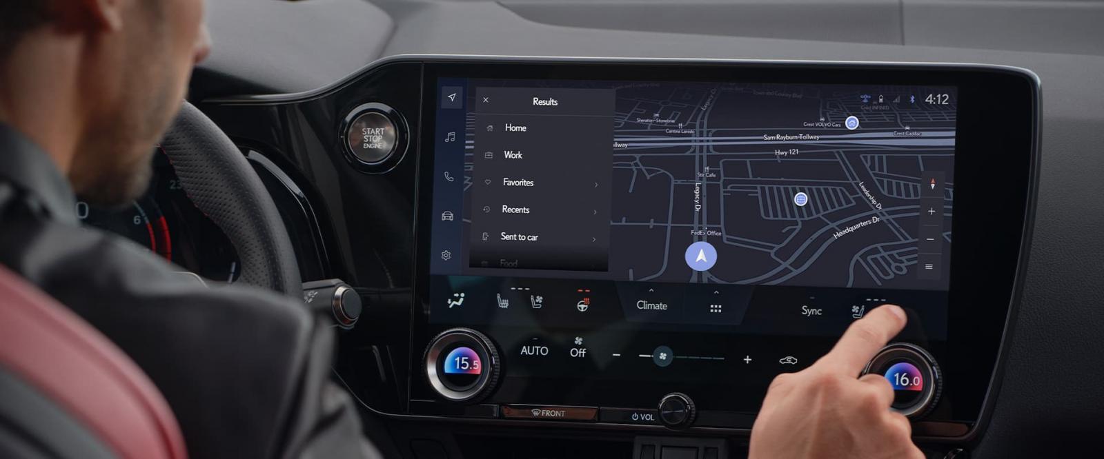 màn hình trung tâm xe Lexus NX 350.
