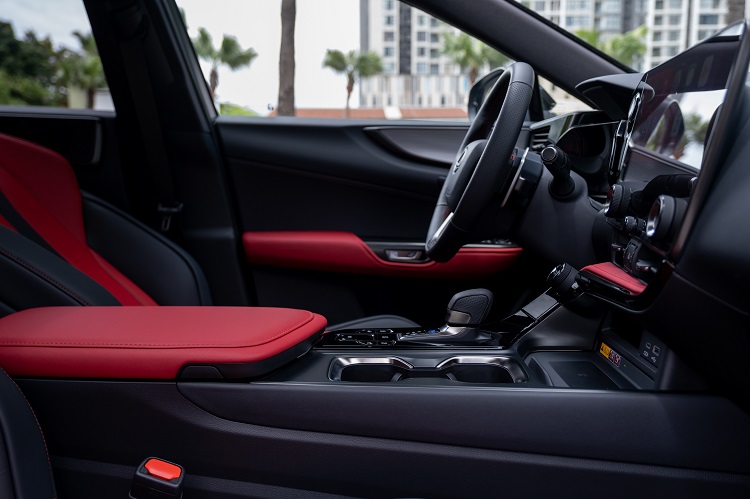 ghế xe Lexus NX 350.