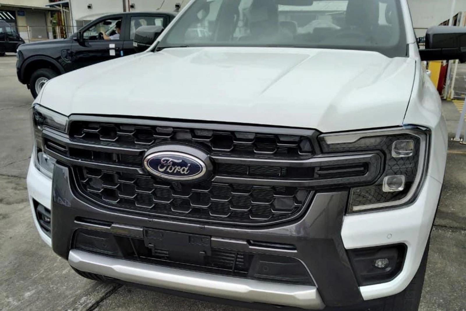 Ford Ranger 2023 có sự thay đổi mạnh mẽ so với trước đây Ford Ranger 2023 có sự thay đổi mạnh mẽ so với trước đây 1