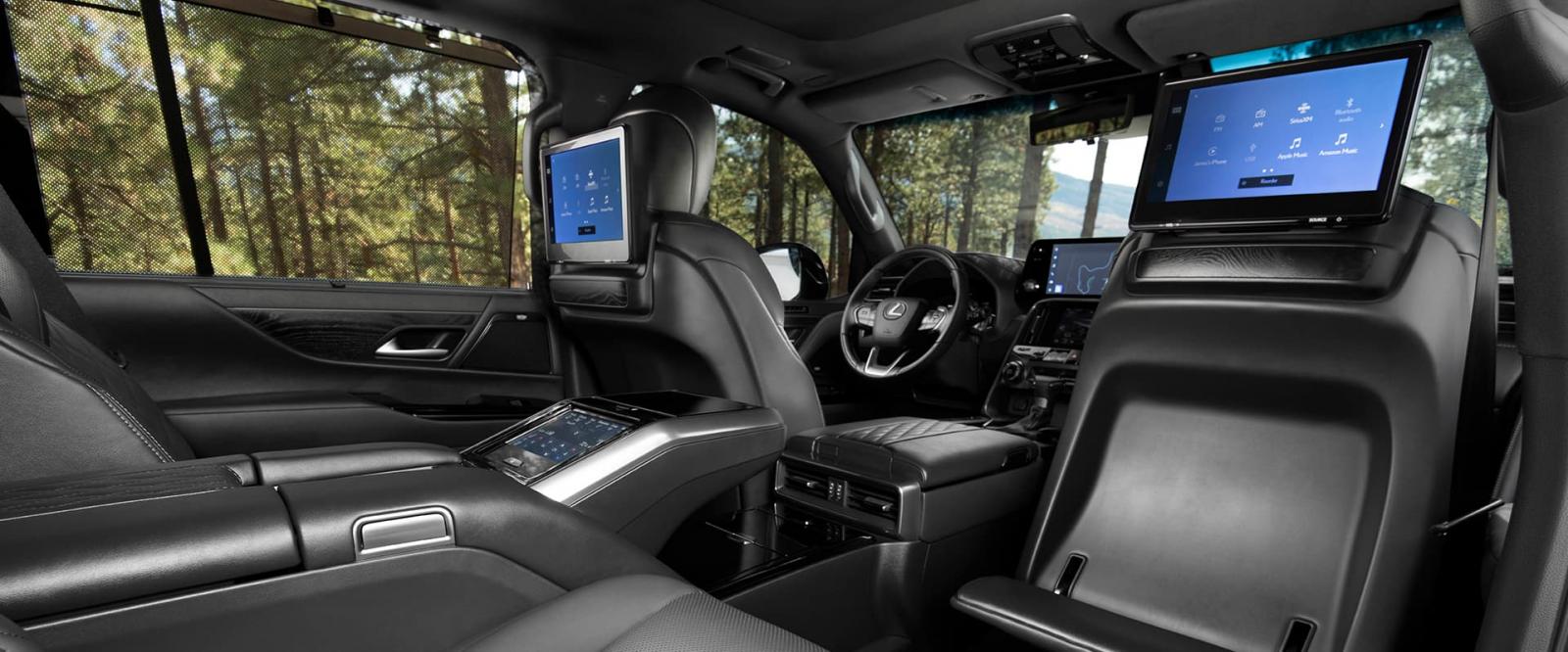 màn hình cho hàng ghế sau Lexus LX 600 Vip.
