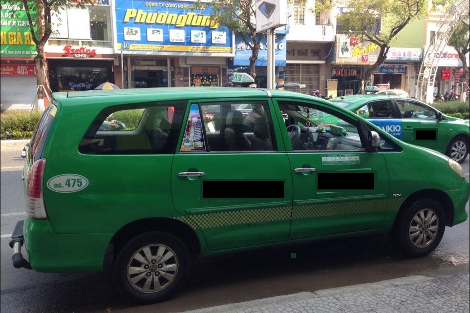 Lái mới, có nên mua taxi hoàn lương giá rẻ "đỡ xót của" khi va quyệt? 1