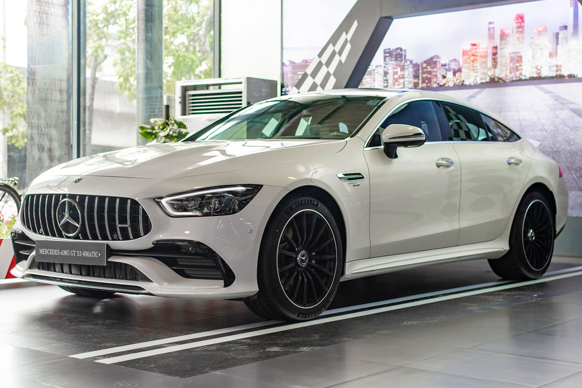 Mercedes-AMG GT 53 Coupe sau nhiều lần điều chỉnh giá đã tăng gần nửa tỷ.