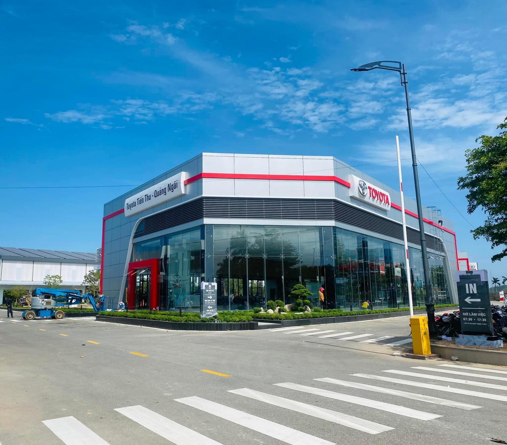 TOYOTA TIẾN THU QUẢNG NGÃI