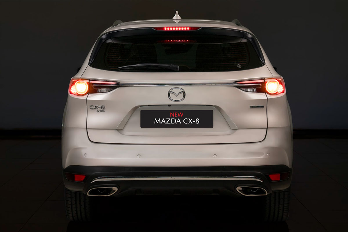 Nội thất Mazda CX-8.