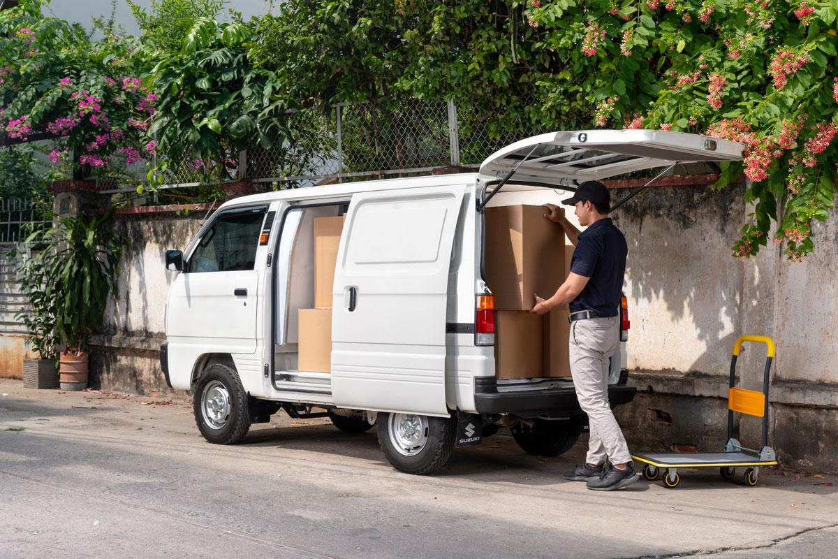 Không chỉ xe du lịch, các dòng xe tải nhẹ Suzuki cũng rất tiết kiệm nhiên liệu, chỉ từ 6-7 lít/ 100km khi đủ tải