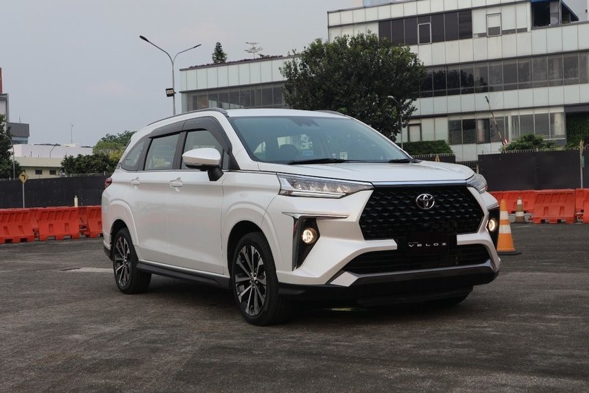 Phân khúc MPV tháng 5/2022: Toyota thu hẹp khoảng cách với đối thủ đồng hương 1