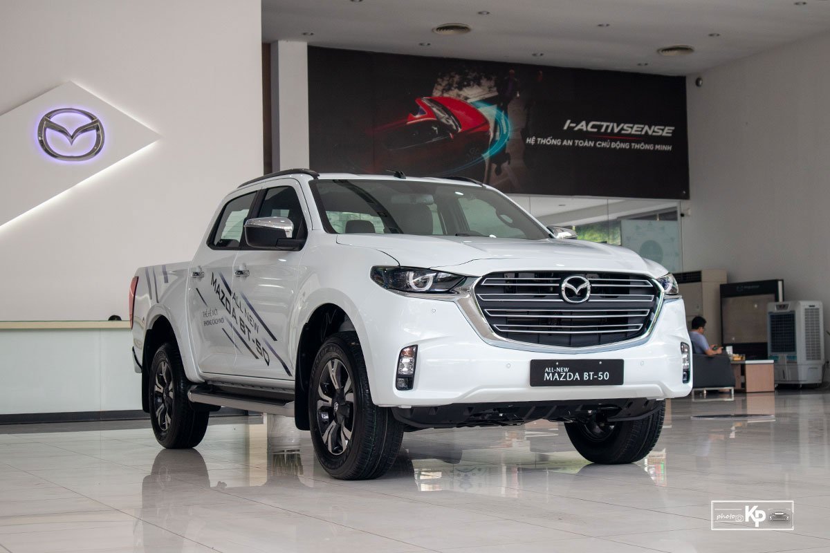 Mazda BT-50  chỉ bán được 17 xe trong tháng 5