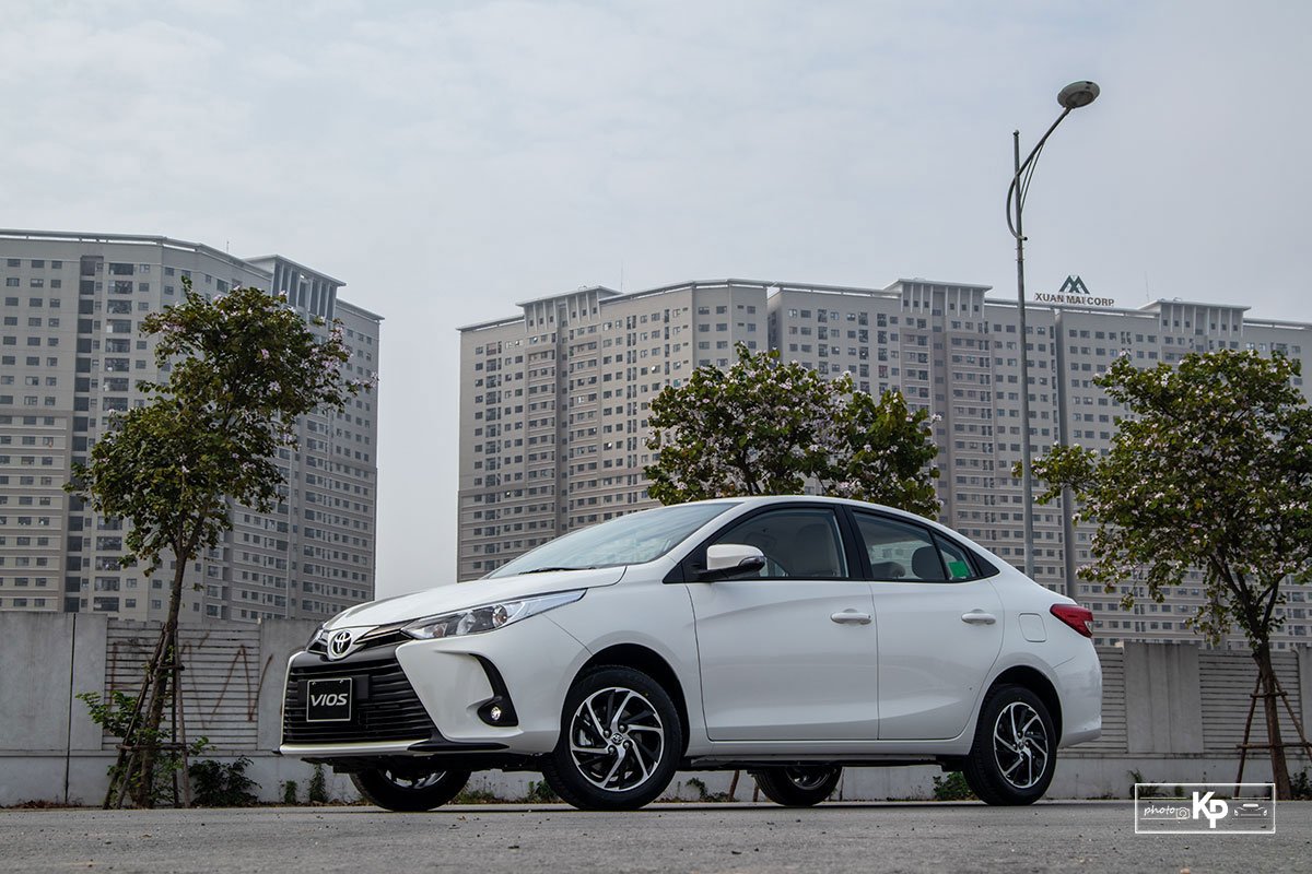 Toyota Vios thống lĩnh top 10 xe cũ có thanh khoản tốt nhất 6 tháng đầu năm 2022.