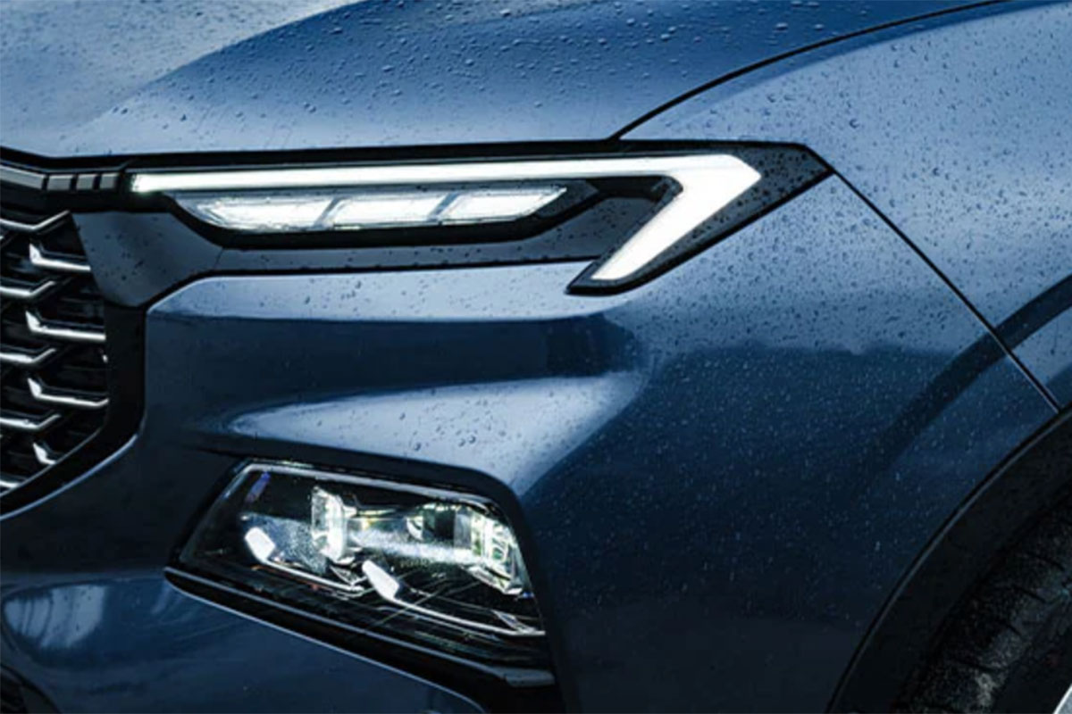 đèn chiếu sáng trước của xe Ford Territory.